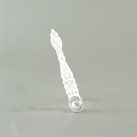 Hiraola's Product image