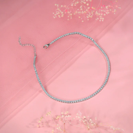 Hiraola's Product image