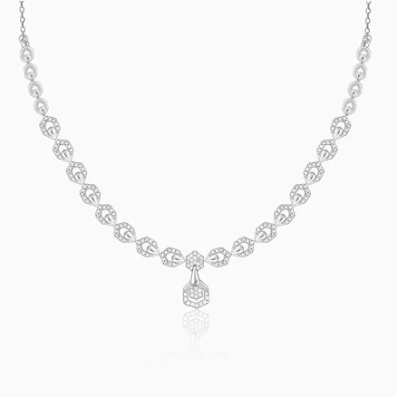 Hiraola's Product image